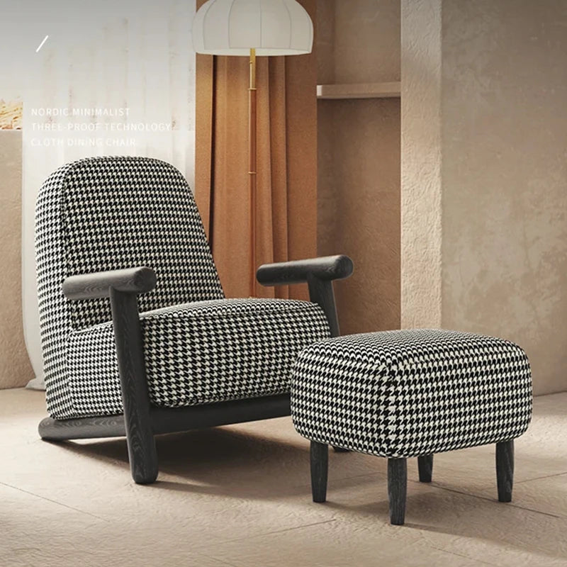 Minimalist Designer Lounge Chair