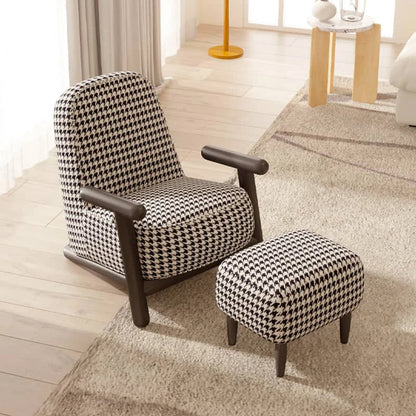 Minimalist Designer Lounge Chair